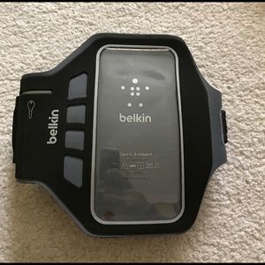 Belkin workout armband
